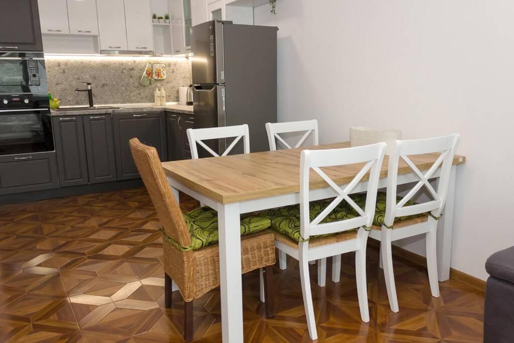 Perfect Summer Vacation Rental - One-Bedroom Flat By Flat Mаnager Topola Eksteriør billede